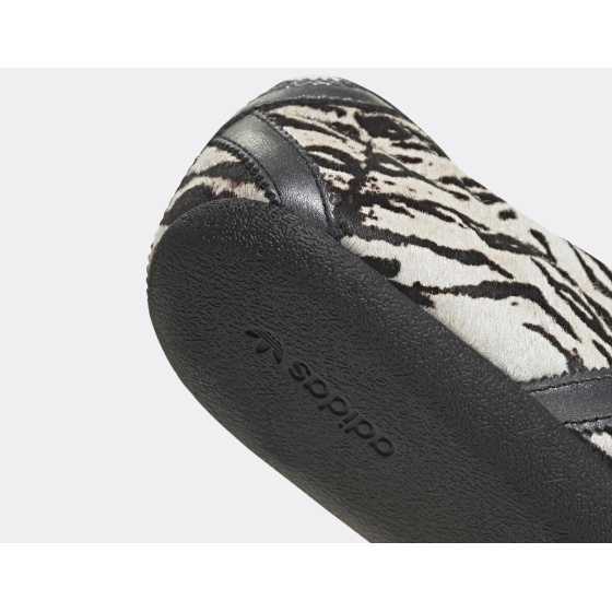 adidas Tokyo Zebra