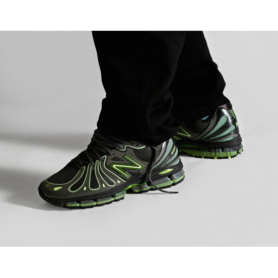 New Balance U189071H Faded Black Utility Green