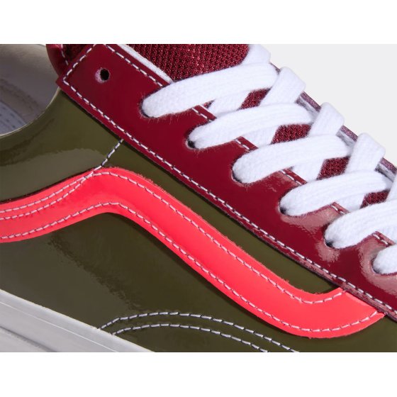 Vans LX Old Skool 36 Patent Bordeaux Olive