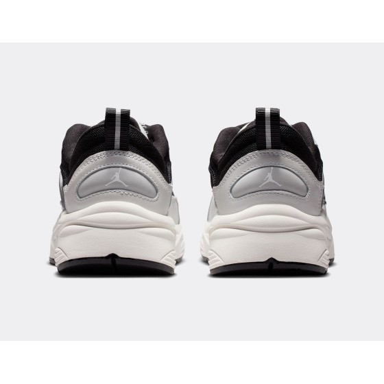 Jordan Trunner O/S Photon Dust White