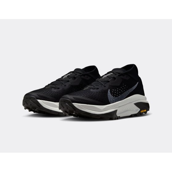 Nike ACG Zegama Trail Black Summit White