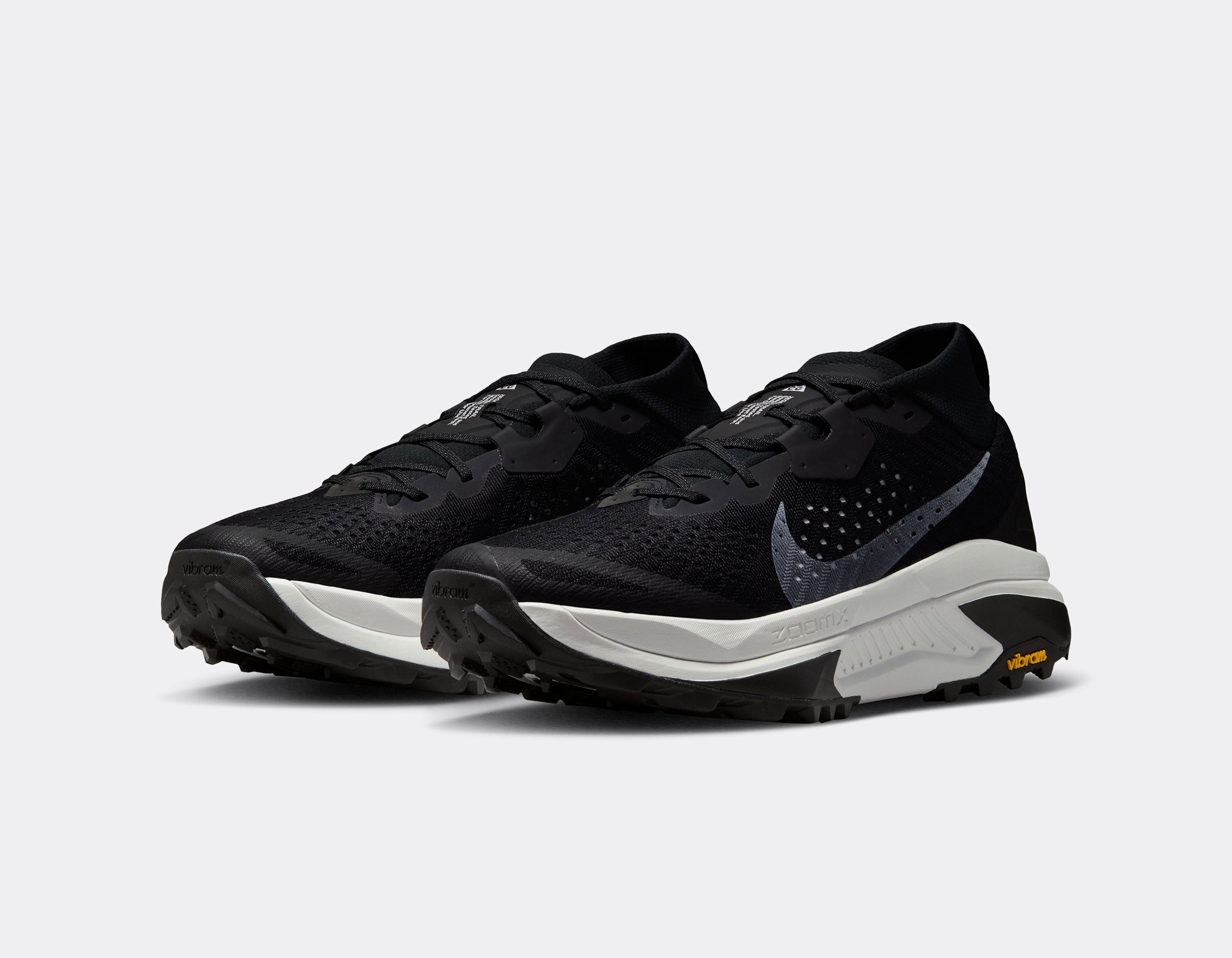 Nike ACG Zegama Trail Black Summit White HV8113-001
