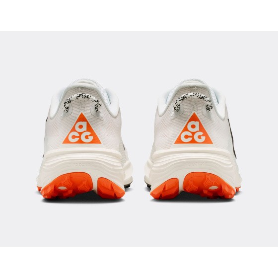 Nike ACG Pegasus Trail Summit White Safety Orange