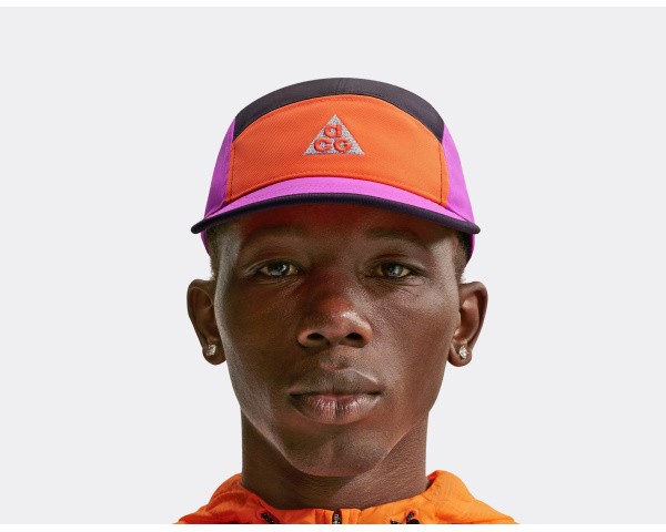 Nike ACG Fly Cap Safety Orange Vivid Purple