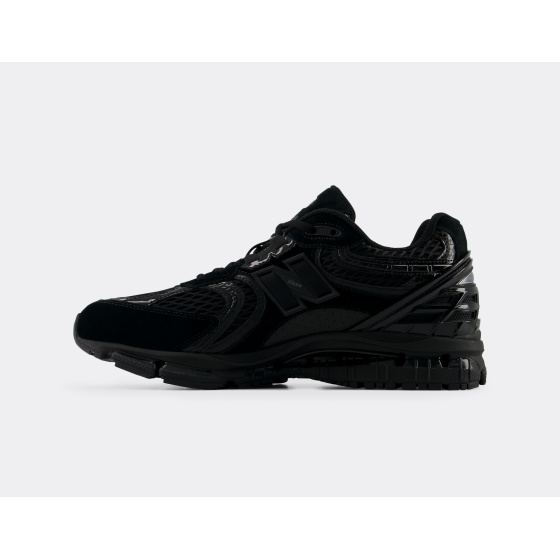New Balance 1954R Black