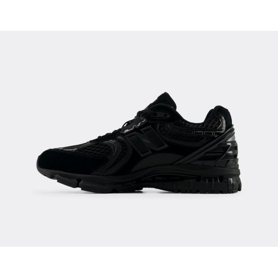 New Balance 1954R Black