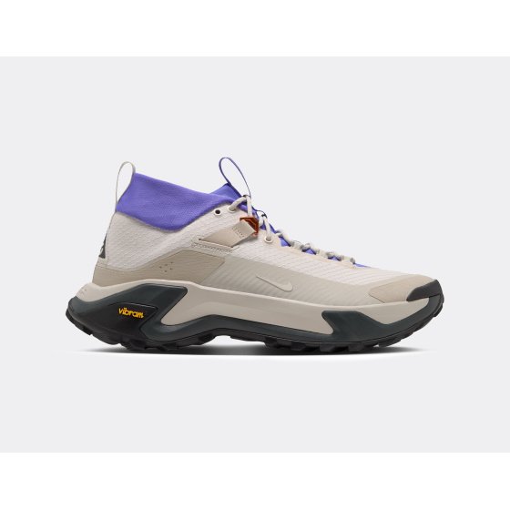 Nike ACG Zegama Hike Light Orewood Brown