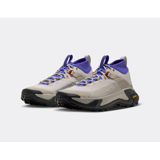 Nike ACG Zegama Hike Light Orewood Brown