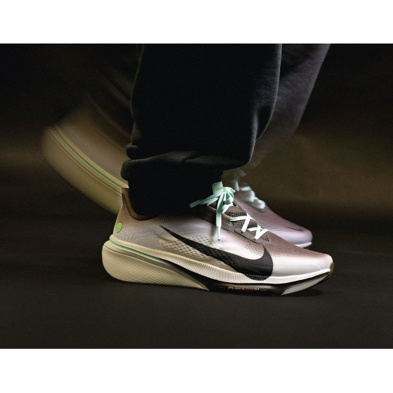 Nike Air Zoom Pegasus 42 International Running Team Ironstone