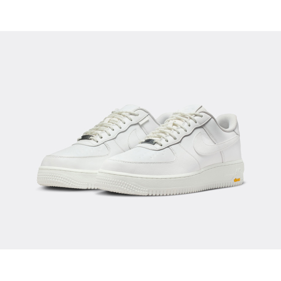 Nike Air Force 1 Gore-Tex Vibram Summit White