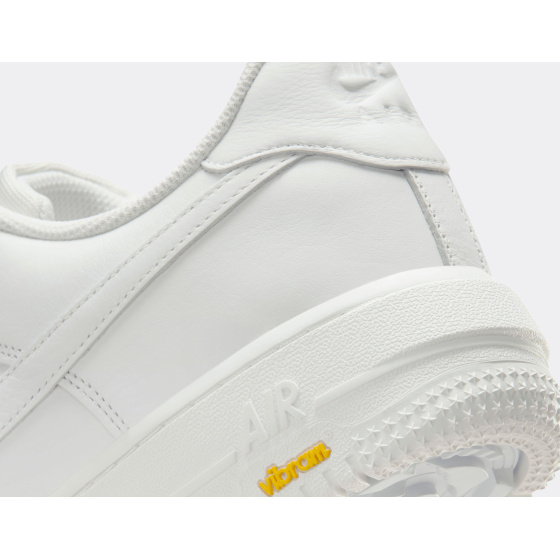 Nike Air Force 1 Gore-Tex Vibram Summit White