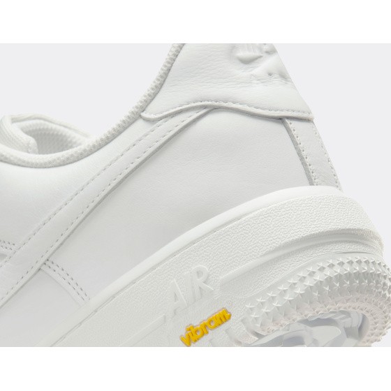 Nike Air Force 1 Gore-Tex Vibram Summit White