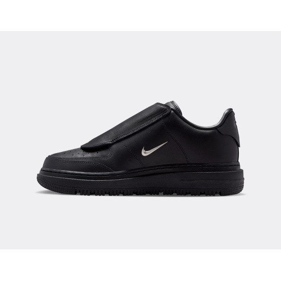 Nike Air Force 1 Luxe Black