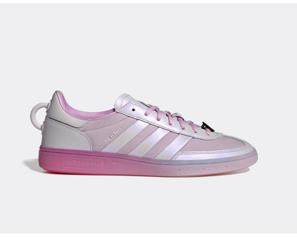adidas Handball Spezial Pokemon Mewtow