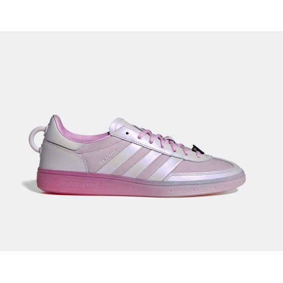 adidas Handball Spezial Pokemon Mewtow