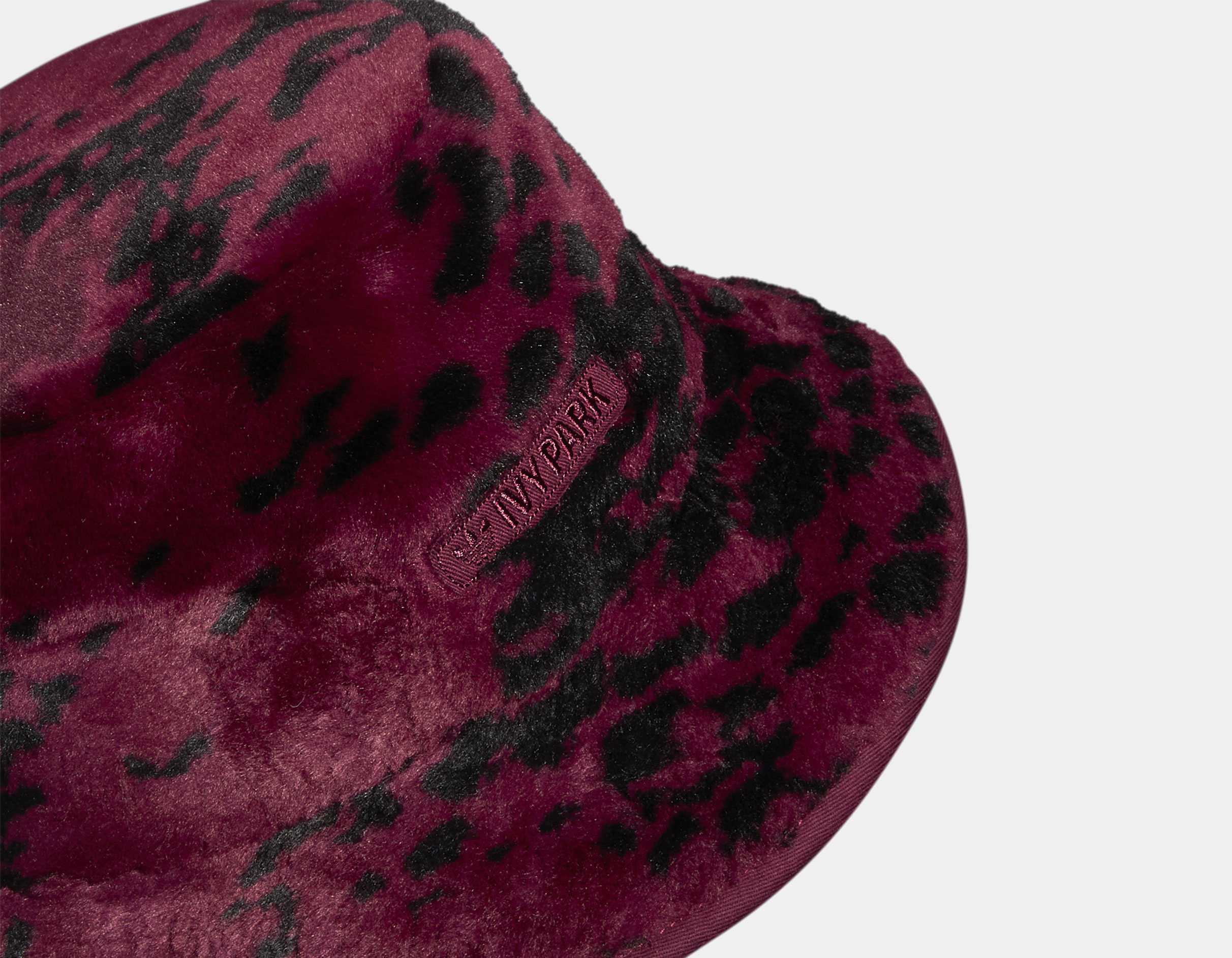 adidas Reversible Fur Bucket Hat Ivy 