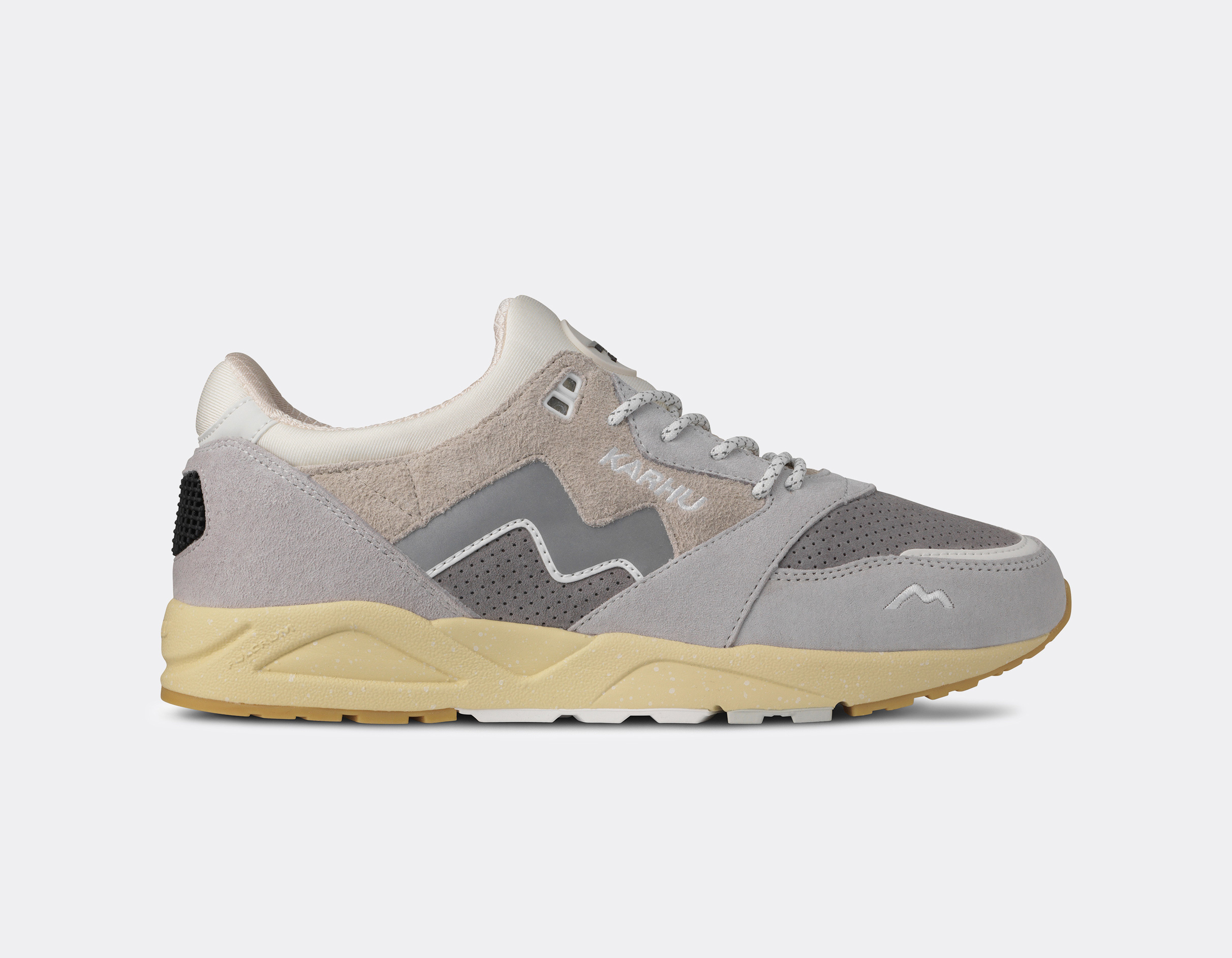 karhu aria 95 vetiver tea rose