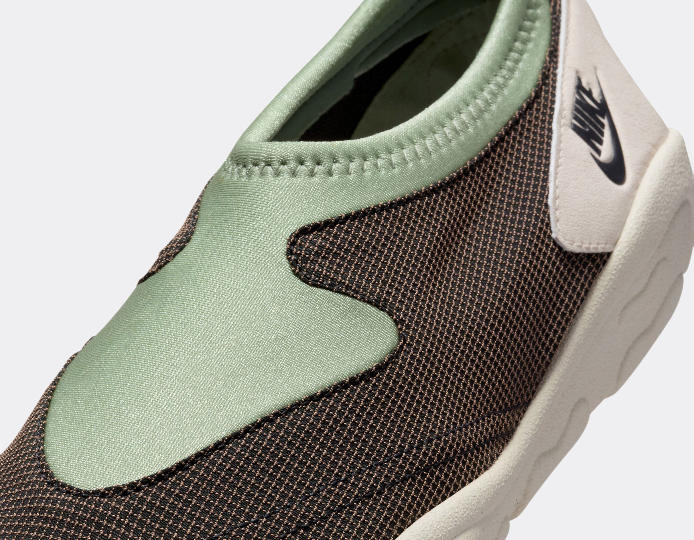 nike acg water shoes